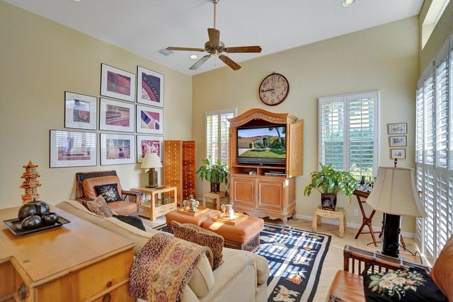 7338 W Falls Rd Road W, Boynton Beach, FL 33437