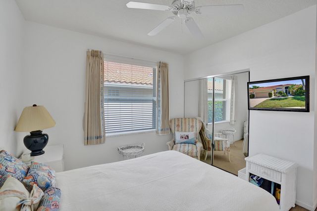 7338 W Falls Rd Road W, Boynton Beach, FL 33437