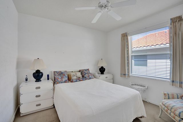 7338 W Falls Rd Road W, Boynton Beach, FL 33437