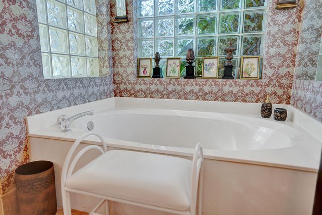 7338 W Falls Rd Road W, Boynton Beach, FL 33437