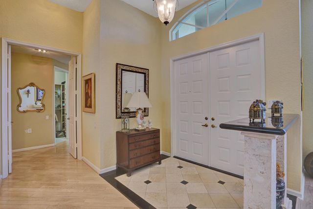 7338 W Falls Rd Road W, Boynton Beach, FL 33437