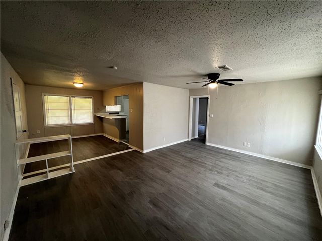 5727 Doolittle Boulevard, Houston, TX 77033