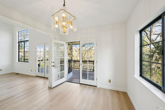 1116 Princeton Dr, Sonoma, CA 95476