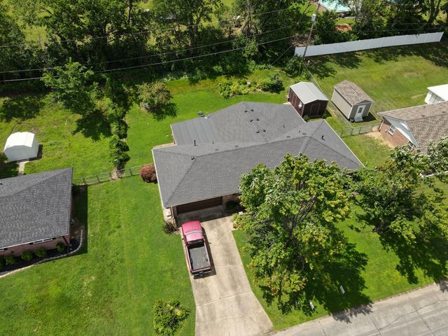 1025 22nd Avenue SW, Miami, OK 74354