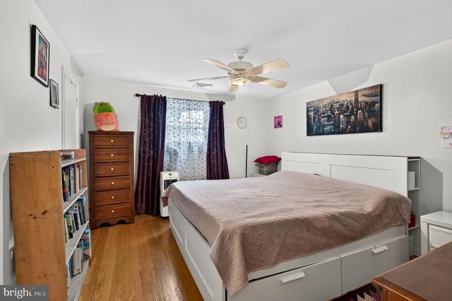 618 CREEKSIDE LN, Wallingford, PA 19086