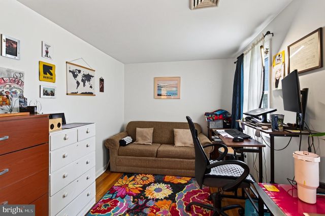 618 CREEKSIDE LN, Wallingford, PA 19086