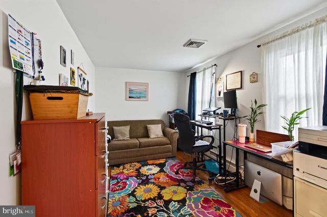 618 CREEKSIDE LN, Wallingford, PA 19086