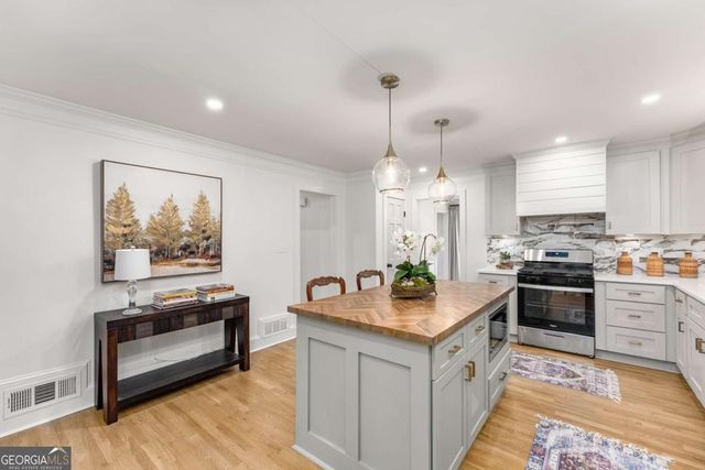 3549 Castlehill Court, Tucker, GA 30084