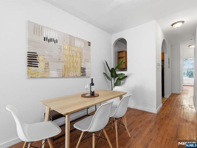 59 Saint Pauls Avenue 1L, Jersey City, NJ 07306