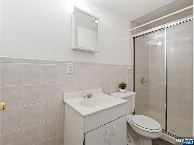 59 Saint Pauls Avenue 1L, Jersey City, NJ 07306