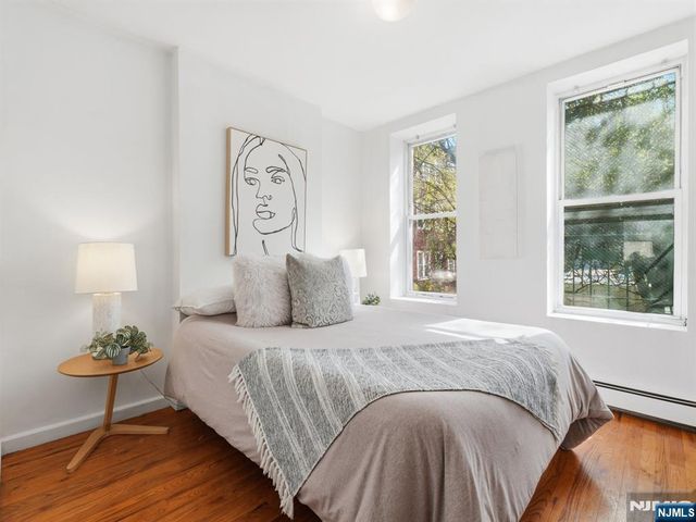 59 Saint Pauls Avenue 1L, Jersey City, NJ 07306