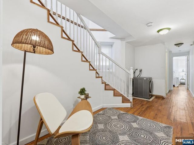 59 Saint Pauls Avenue 1L, Jersey City, NJ 07306