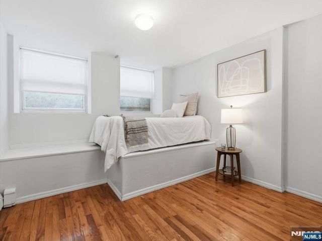 59 Saint Pauls Avenue 1L, Jersey City, NJ 07306