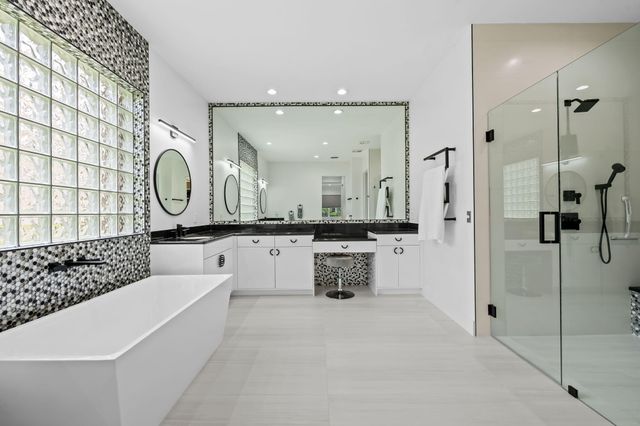 7120 CORNING Circle, Boynton Beach, FL 33437