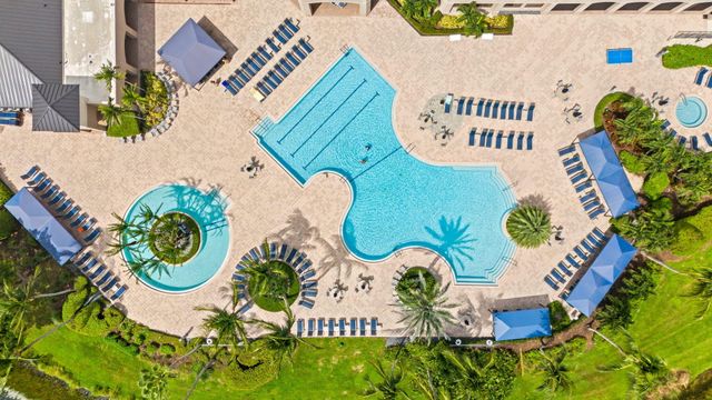 7120 CORNING Circle, Boynton Beach, FL 33437