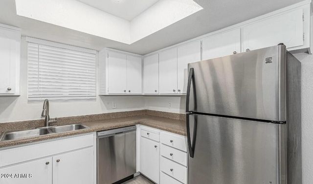 1826 N 51st Street Apt 26, Phoenix, AZ 85008