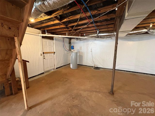 2137 23rd Street Drive SE, Hickory, NC 28602