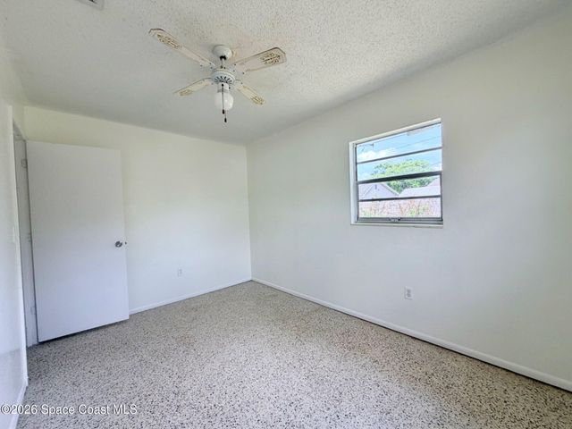1590 S Deleon Avenue, Titusville, FL 32780