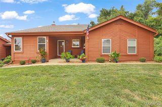 2041 Bayonne Drive 27C, St Charles, MO 63303