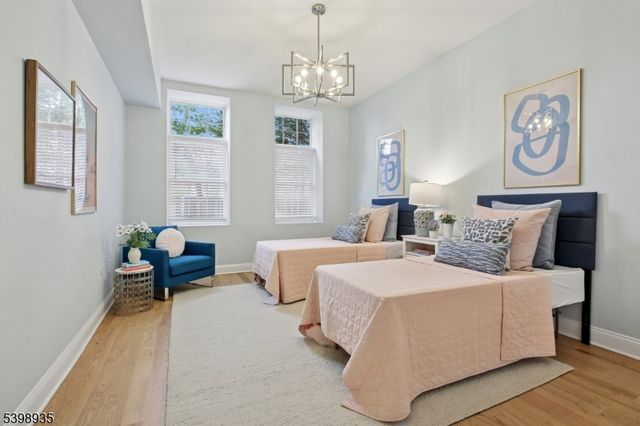 186 Walnut St 114, Bloomfield Twp., NJ 07003