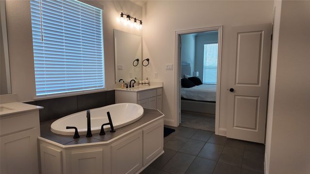341 Aurora Hills Trail, Burleson, TX 76028