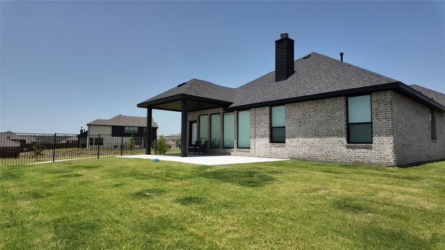 341 Aurora Hills Trail, Burleson, TX 76028