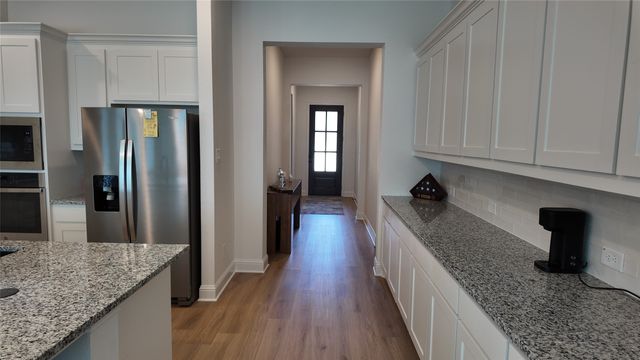 341 Aurora Hills Trail, Burleson, TX 76028