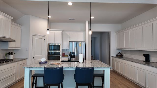 341 Aurora Hills Trail, Burleson, TX 76028