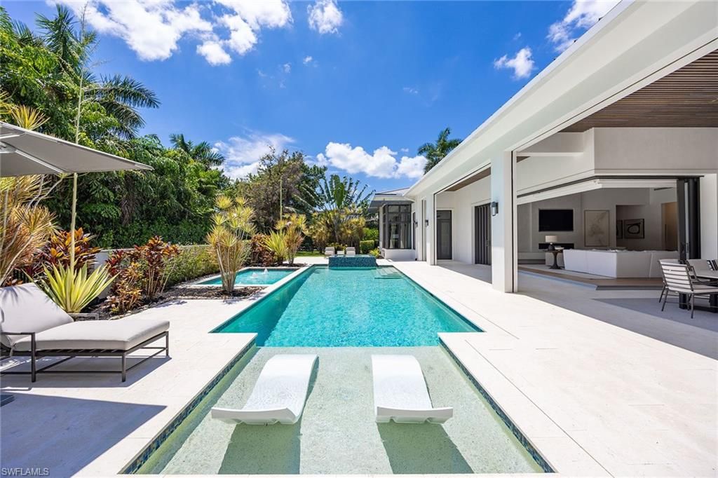 1300 Nautilus RD, NAPLES, FL 34102 — photo 5