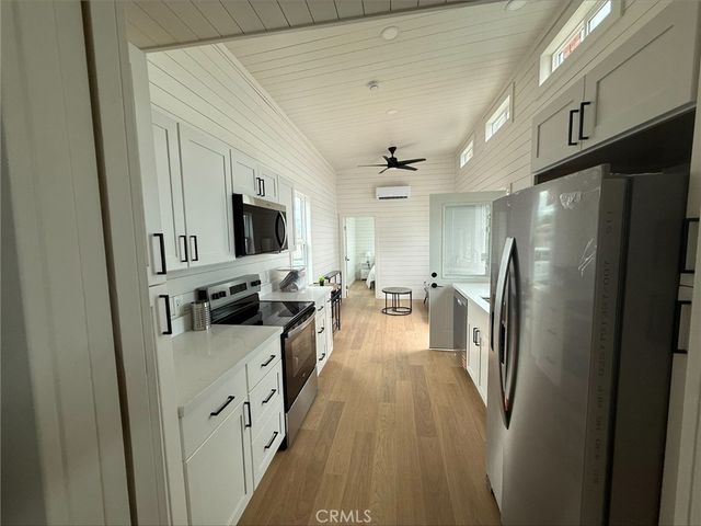 501 S Mistletoe 18, San Jacinto, CA 92582
