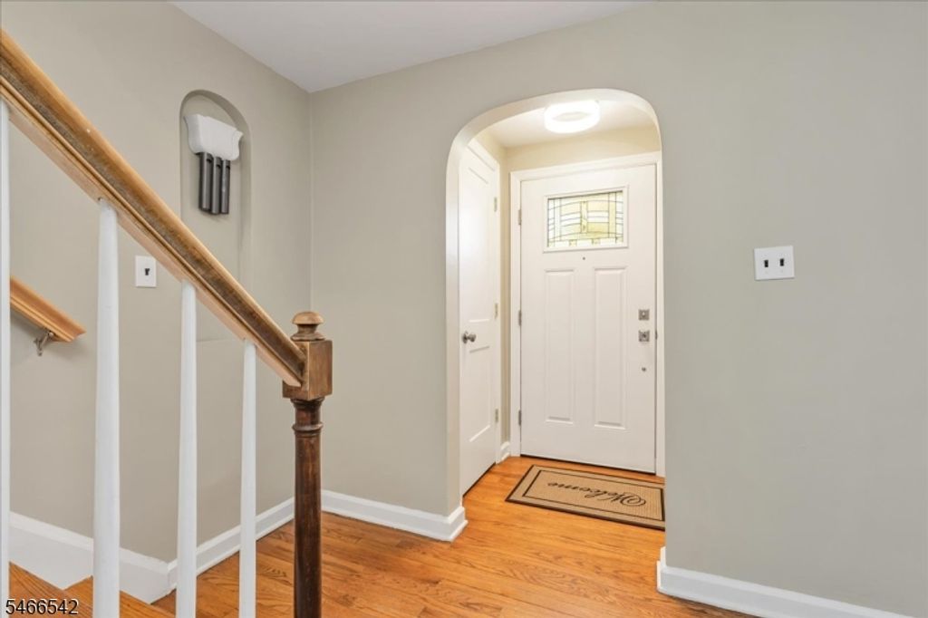16 Hillside Pl, Cranford Twp., NJ 07016 — photo 2