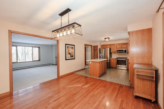 40 Joanne Drive, Hooksett, NH 03106