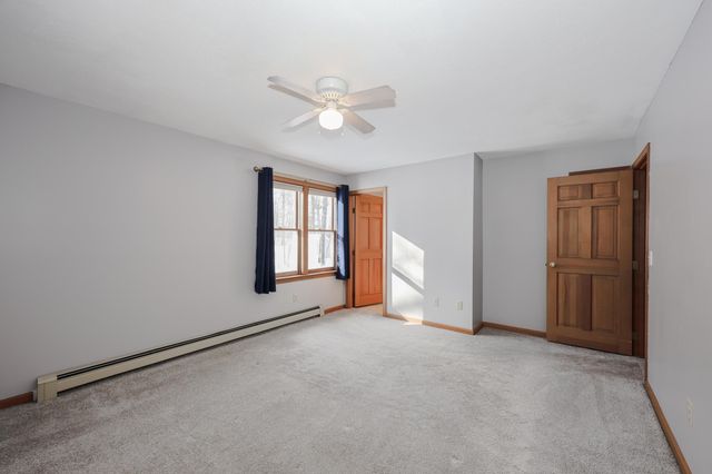 40 Joanne Drive, Hooksett, NH 03106