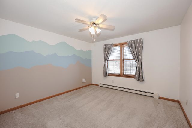 40 Joanne Drive, Hooksett, NH 03106