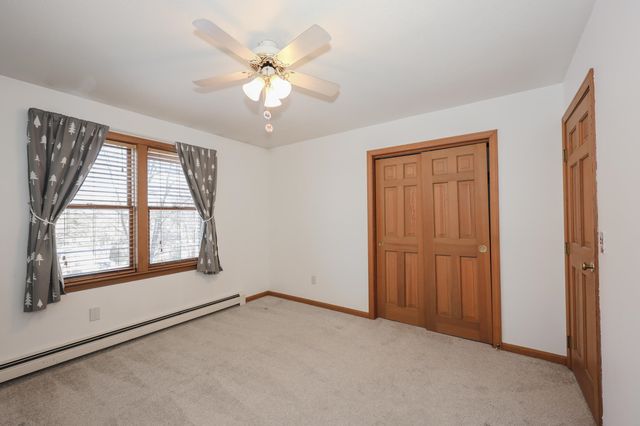 40 Joanne Drive, Hooksett, NH 03106