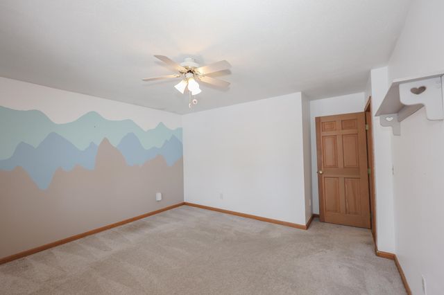 40 Joanne Drive, Hooksett, NH 03106