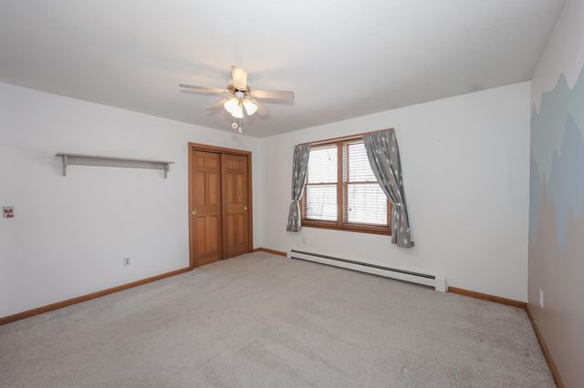 40 Joanne Drive, Hooksett, NH 03106