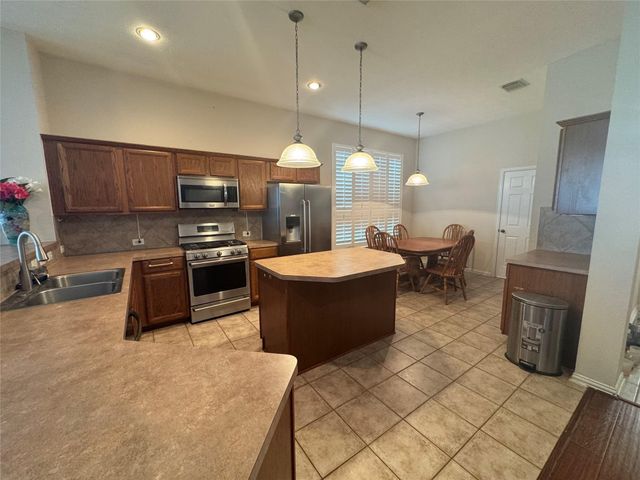 2508 Kimberly Dawn Drive, Conroe, TX 77304