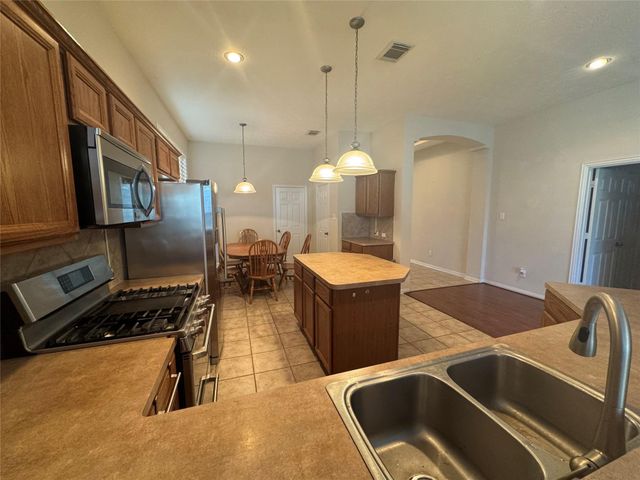 2508 Kimberly Dawn Drive, Conroe, TX 77304