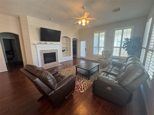 2508 Kimberly Dawn Drive, Conroe, TX 77304