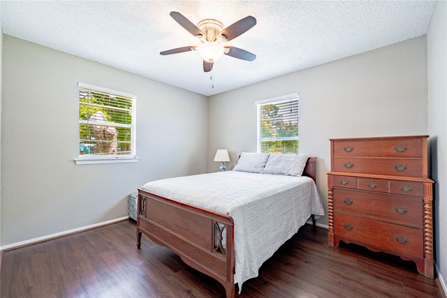 115 Dolly Drive, Mabank, TX 75156