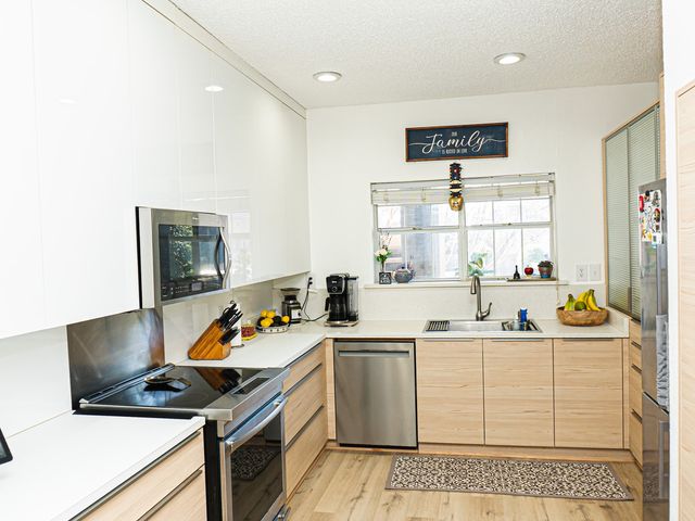 5310 Keller Springs Road 711, Dallas, TX 75248