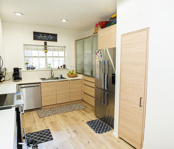 5310 Keller Springs Road 711, Dallas, TX 75248