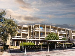 5310 Keller Springs Road 711, Dallas, TX 75248