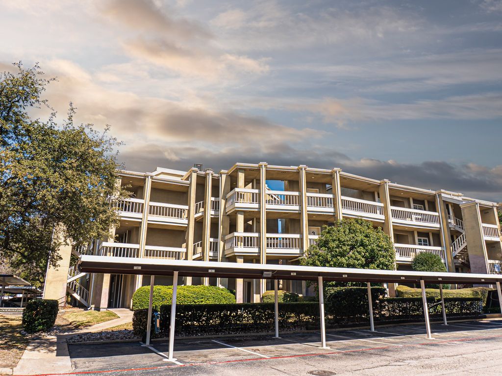 5310 Keller Springs Road 711, Dallas, TX 75248