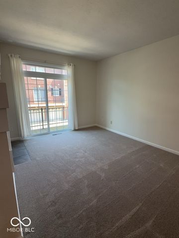 121 11th Street NW, Carmel, IN 46032