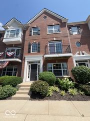 121 11th Street NW, Carmel, IN 46032