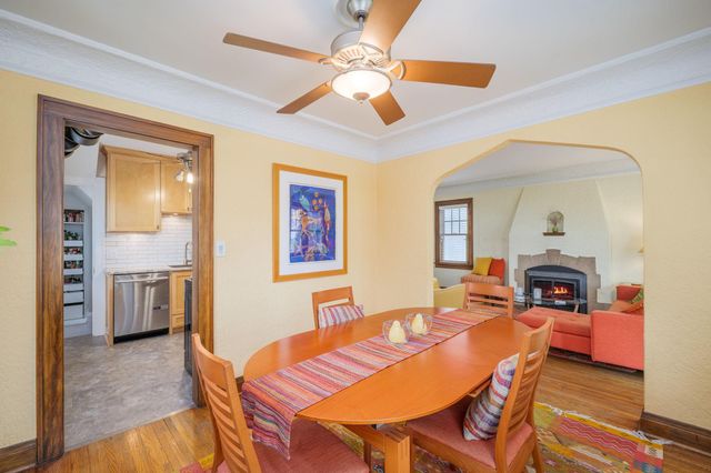 2095 James Avenue, Saint Paul, MN 55105