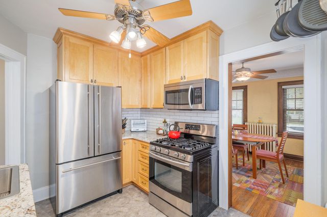 2095 James Avenue, Saint Paul, MN 55105