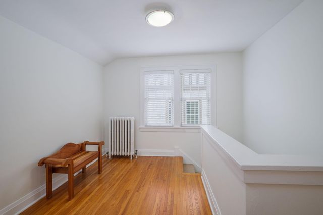 2095 James Avenue, Saint Paul, MN 55105
